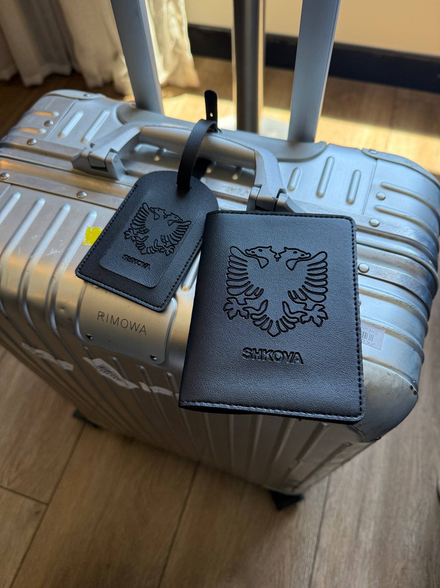 Albanian Passport Holder & Luggage Tag Set